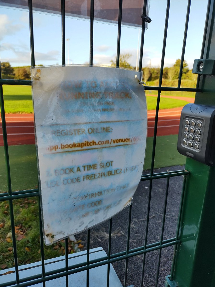 Sarah McG tweet media