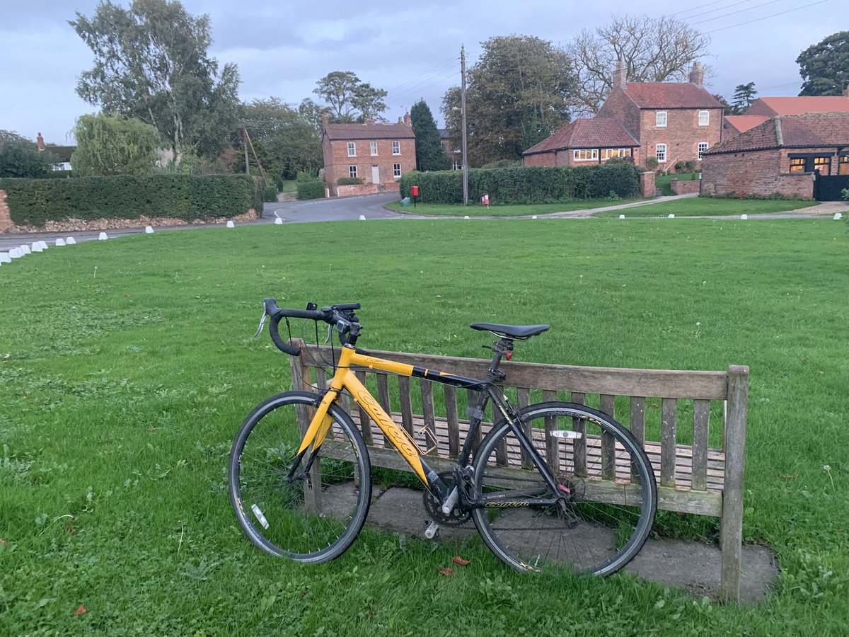 CharlesAnyan's tweet image. Unlike the British Government I did opt for plan b this afternoon.

Lovely if not a little breezy cycle out to #Harpswell 💥
