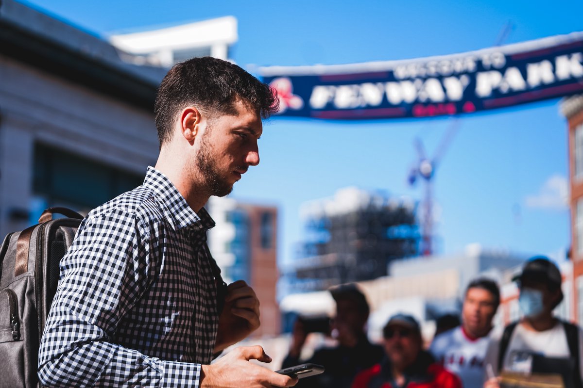astros's tweet photo. It's a great day to have a great day.

#ForTheH https://t.co/BL7sonsP1D