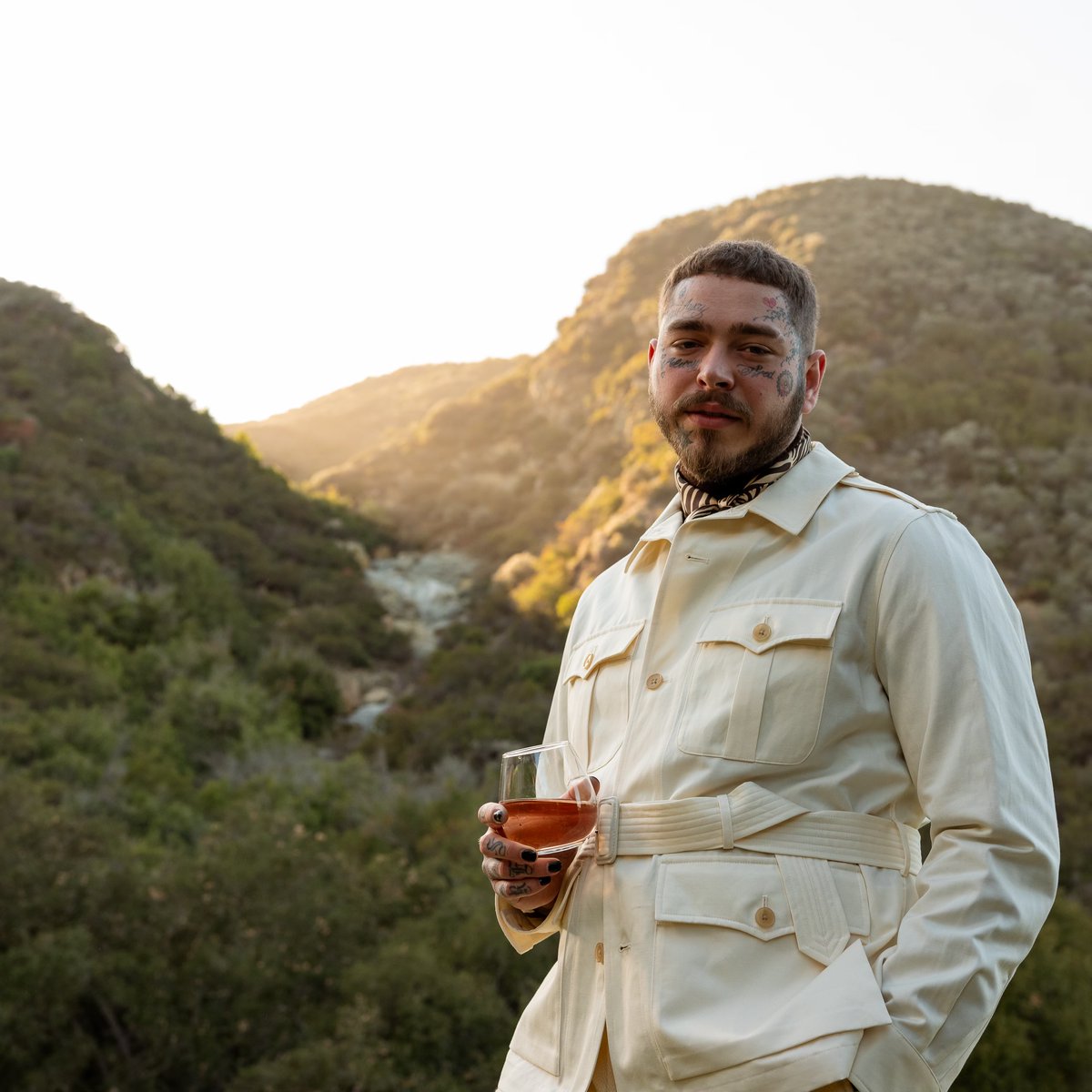 maison9wine tweet media