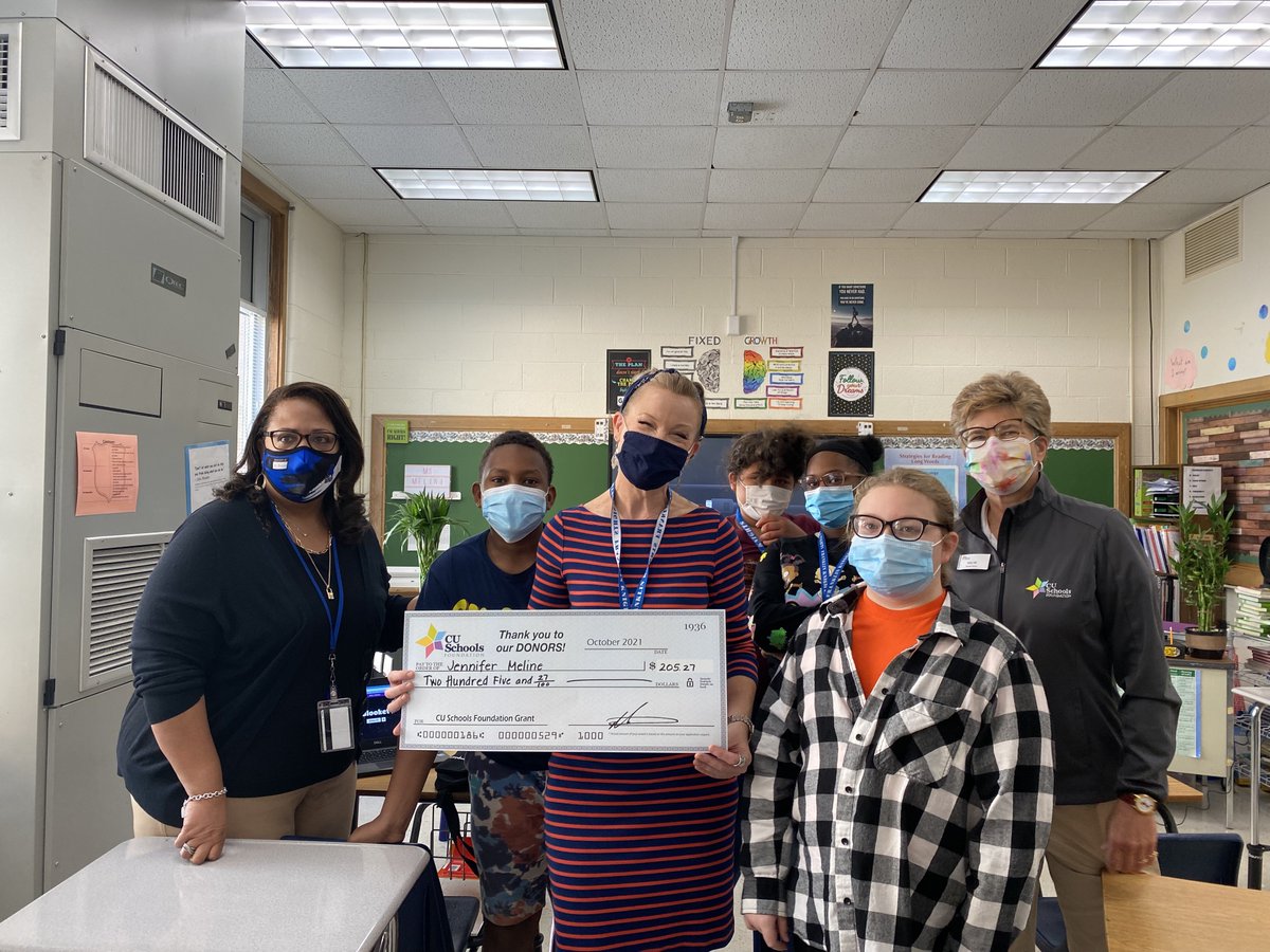 Unit4Schools's tweet photo. Congratulations to Unit 4 teachers who received grants for school and classroom projects! This money will help teachers to purchase books for their students, buy math resources, start chess and rocket clubs and so much more! THANK YOU to @CUSF_NOW for its generosity! https://t.co/FTm6GiCWnP