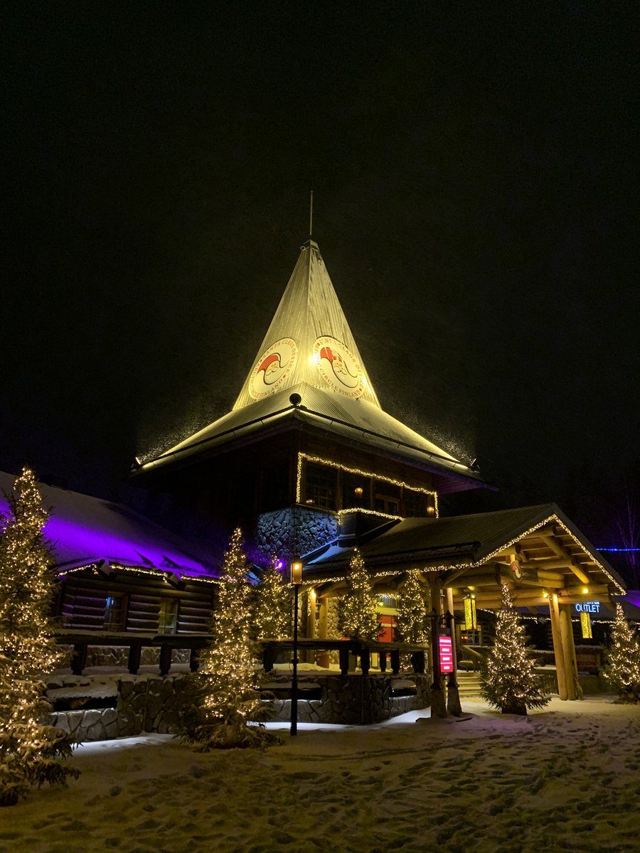 larissabndsn's tweet photo. Rovaniemi, Lapland, Finland📍🇫🇮 https://t.co/1wd4kyJ9uc