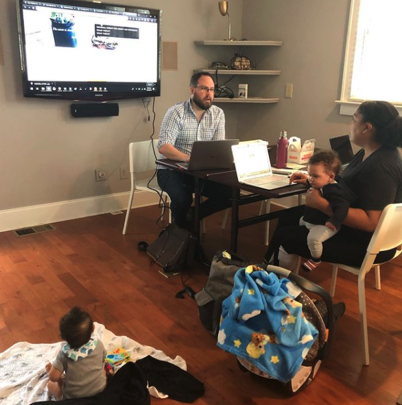 AtlantaCoworkA's tweet photo. 🚸  When you need a #kidfriendly #workspace for the day at #BlueHouseWellness 
#alltheperks 
https://t.co/T8E52OMRyf

A better #coworkinglife in the #ATL 🙌
#weworkbettertogether
#worknearhome
#atlanta #coworking
#atlantacoworking
#coworkingatlanta https://t.co/qkO149Abuk