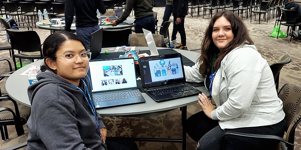 melissaisd's tweet photo. Two Melissa High School students compete at local hackathon https://t.co/oaDnRcgrB0 #MelissaSchools #CardinalsRise #MelissaCTE https://t.co/5vYEAeRrKA