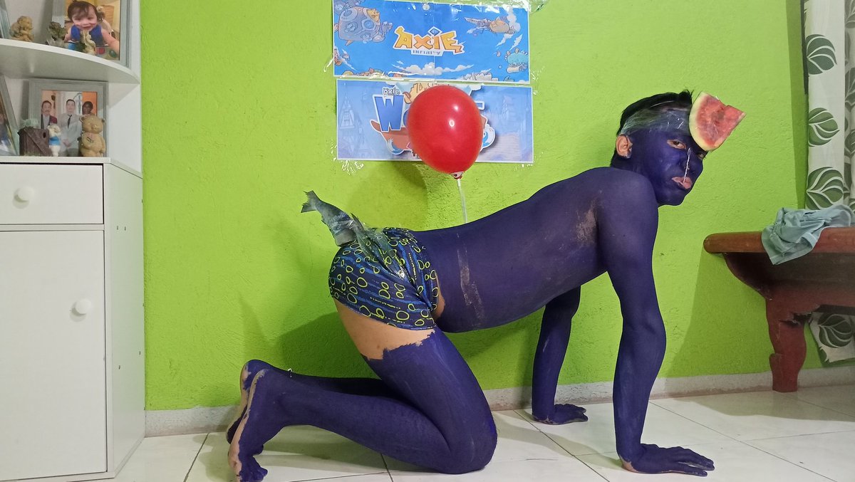 jiepaks's tweet photo. hi meet my two aqua🐟🐟 @Jihoz_Axie
aqua 1: seed bullet, risky fish, balloon pop, upstream swim

aqua 2: eggbomb, risky fish, slippery shield, upstream swim

ready for battle😂😂
@Wobbleland2
#AxieHalloweenContest
#AxieInifinty https://t.co/ay45e1lU4v
