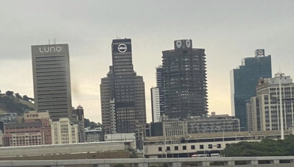 marcswane's tweet photo. With #Bitcoin reaching its all time high today, it's fitting that @LunoGlobal is now dominating the @CapeTown skyline, alongside three of the biggest banks in Africa. Here's a quick trip down memory lane: https://t.co/JPKmCct3UE