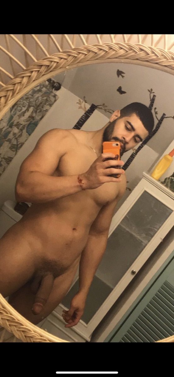 mensaregreat's tweet photo. maroccan dude🤤🍆 #maroccan #muslim #musculary #beard #hotbaby https://t.co/YOxdMi7Rog