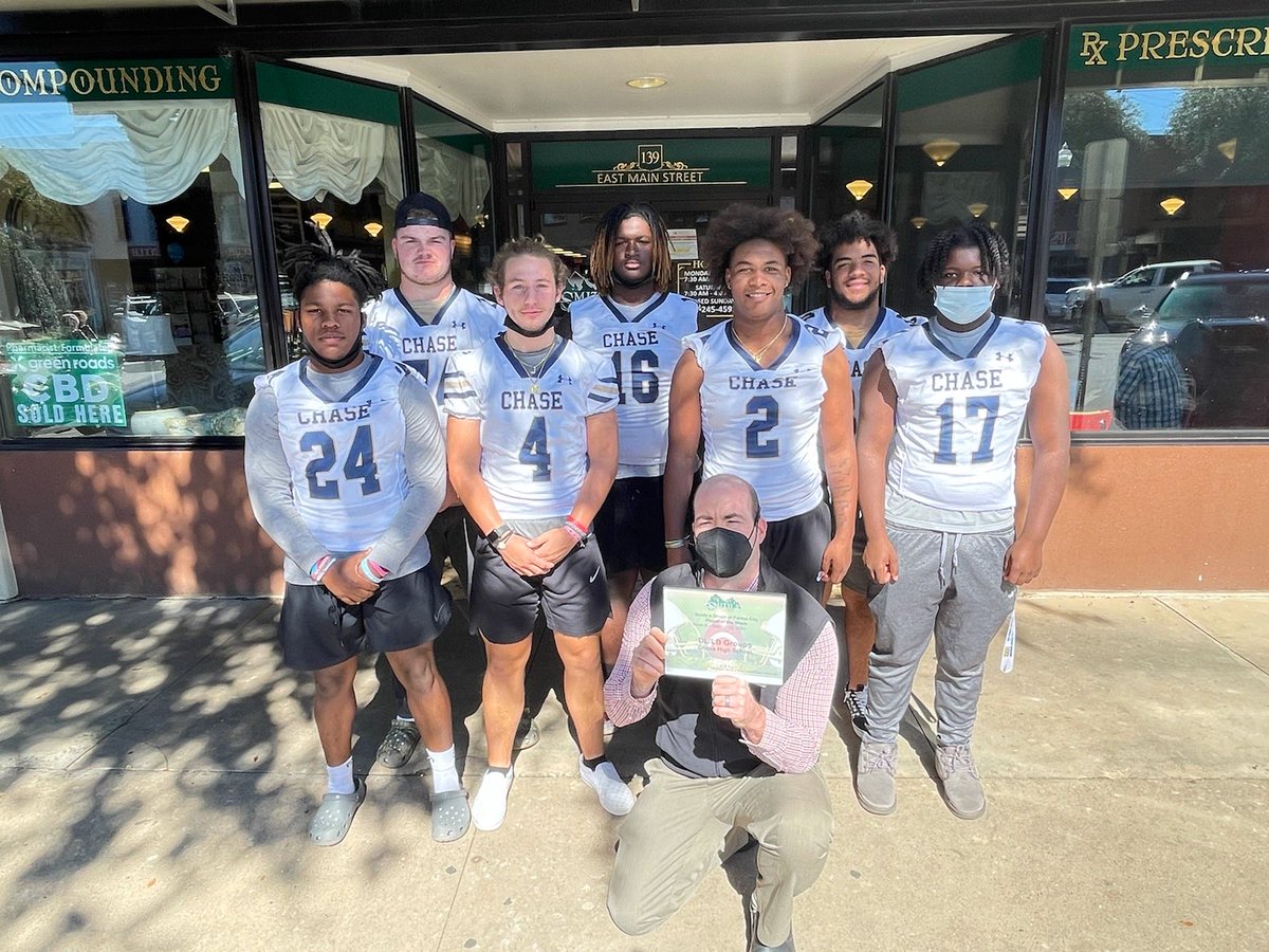 Congratulations to our DL and LB groups for being named Smith Drug Player of the Week last week. Held our opponent to a total of 6 rushing yards in a big conference victory! #FearTheFarm