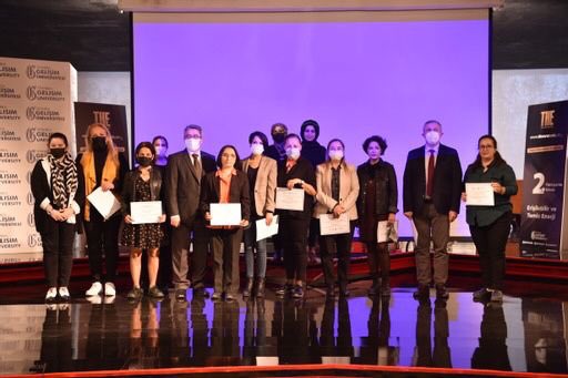 İstanbul Gelişim Üniversitesi  ve Avcılar Belediyesi Kadın Danışma Merkezimizle 0-12 yaş çocuklu annelerle 30 Mayıs 2021 tarihinde başlatmış olduğumuz ve başarıyla sonlandırdığımız“Girişimci Anneler Akademisi Sosyal Sorumluluk Projesi”nin bugün sertifika törenini gerçekleştirdik.