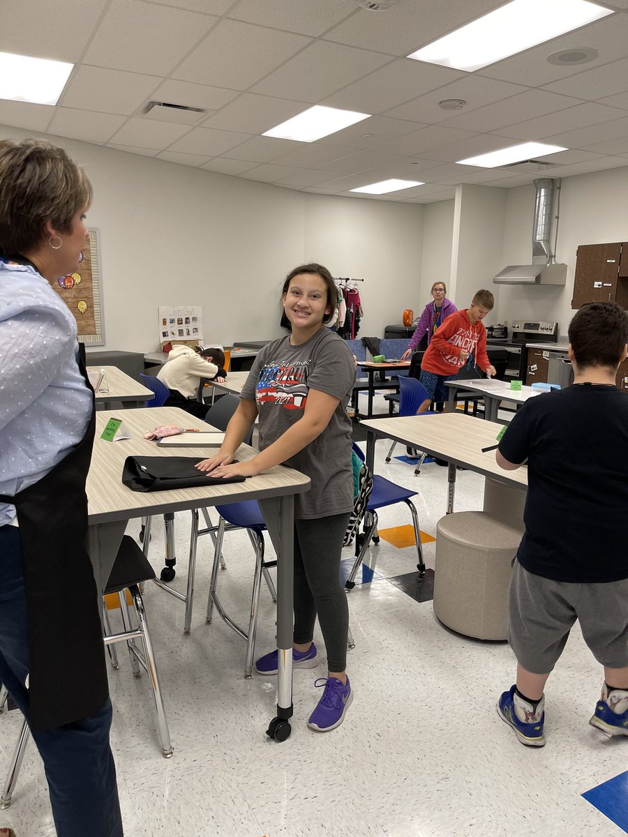 PearceHall_JM's tweet image. Great day today at North Point. Teachers out observing other teachers. #NPObserveMe