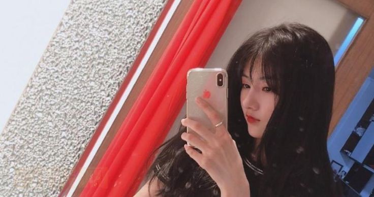 debingiee's tweet photo. my prettiest gf<3

#caibing https://t.co/nD48koOkTM