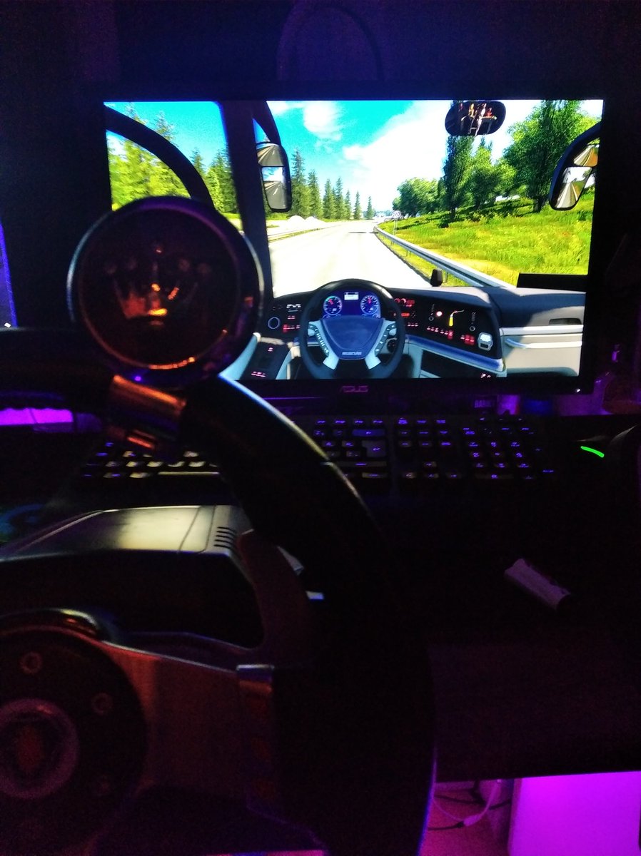 Uzun yola çıkıp rahatlamak için araba alacak parayı bulamadım. Bende arabayı eve taşıdım.