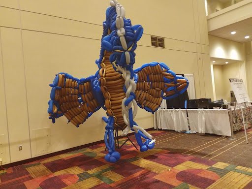 ETROOMers's tweet photo. Never been to @Gen_Con? Wondering what it's all about? How about some helpful tips? Check out our reviewer Mike Schnurr's quick guide after visiting Gen Con 2021😍: https://t.co/BlBl791PMO #tips #gencon #guide https://t.co/gqoOgEYnB7