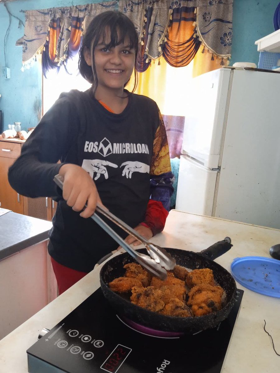 EOSPGLMLT_BP's tweet image. #GOEOS - We continue 2 show the human aspect of tech &amp;amp; Hu-Fi through credit sales of electric stoves. People still question the intrinsic value of EOS; ridiculous. It is obvious most people still don&apos;t understand how our liquidity is created. Vote bppgl.mlt Proxy to vote.mlt.