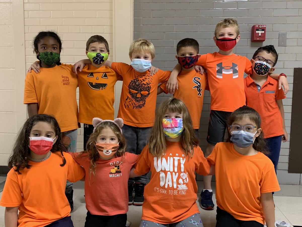 D123Sward's tweet photo. Celebrating Unity Day at Sward School because our Eagles know it's cool to be kind! #kindnessiscool  #UnityDay2021 @MrsKramerD123 #d123 #swd123 https://t.co/stca16k8rz