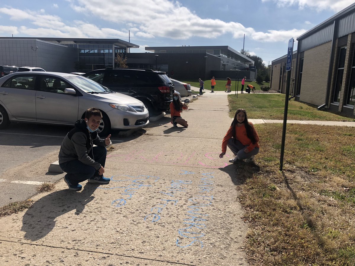 BSHSSeniorCounselor tweet media