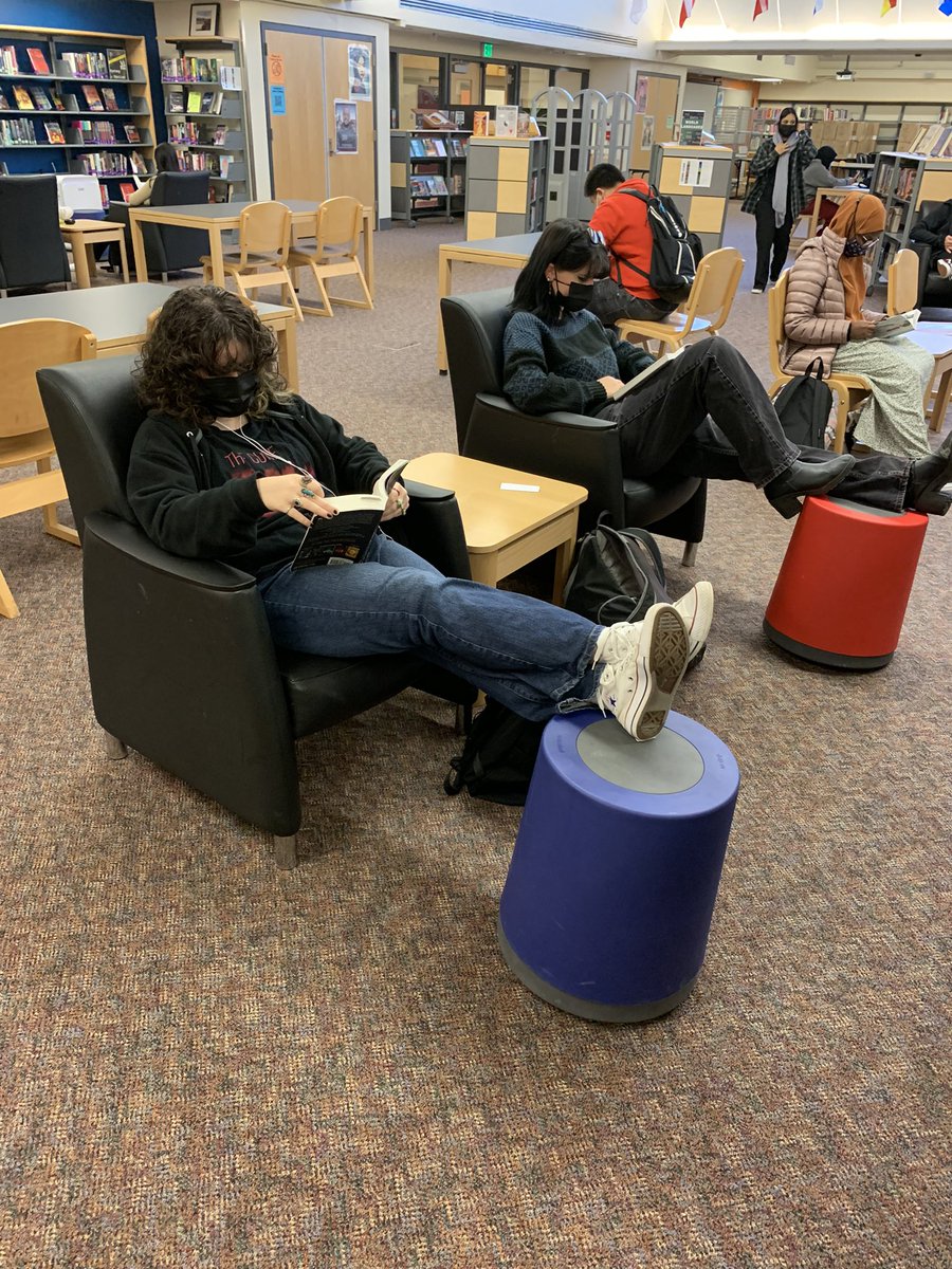 SealthLibrary tweet picture