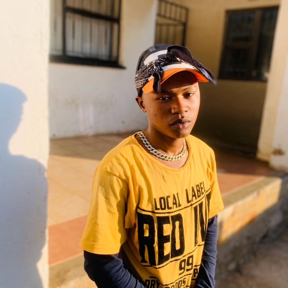 Cnojasa1's tweet photo. @torylanez bathi ingathi ndinguwe Njayam🤣...but i understand.😌 https://t.co/A7McEHjdhJ
