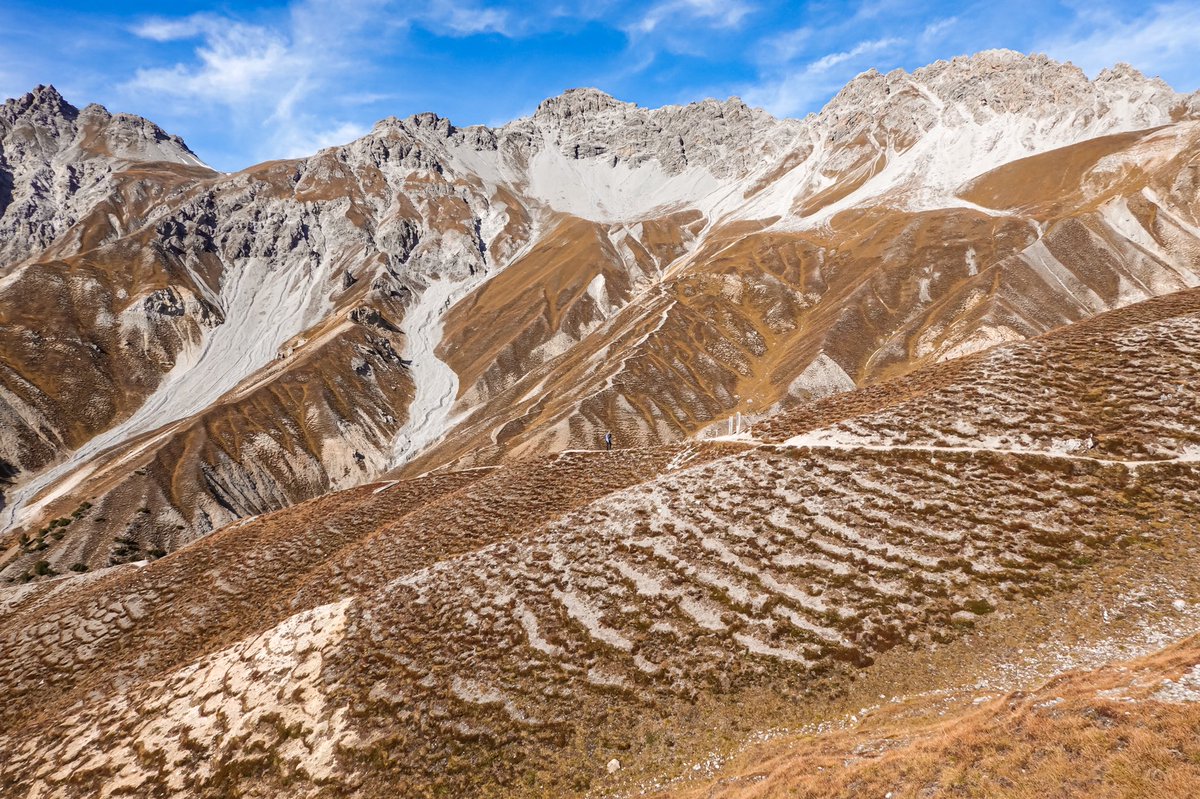 carnetdescapade's tweet photo. 🇨🇭Paysages de montagnes 🏔 dans le Parc National #Suisse: je suis amoureuse 🥰 #Grisons #Graubünden #engadinized https://t.co/SBi7s1gNxB