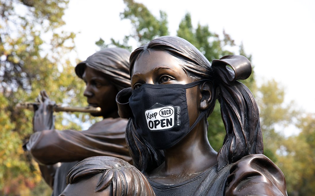 CityofLoveland's tweet photo. 📣Members of the public, visitors are required to wear😷masks in all City facilities/offices as of noon today-Wed., Oct. 20, 2021. Children age 2 & younger are not required to be masked.
➡️See https://t.co/C58QwGh8ns
#LovelandColorado #GetVaccinated #FightCovid #PowertheComeback https://t.co/Nno2bHfCiG