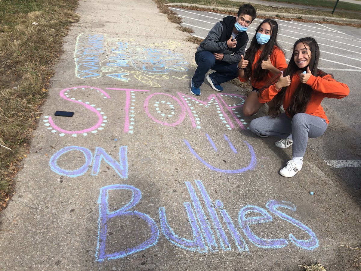 BSHSSeniorCounselor tweet media