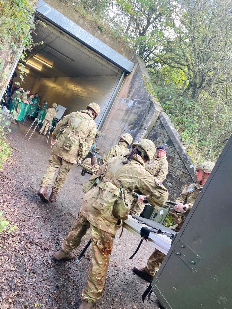 2ArmdMedRegt's tweet photo. This week 4 Sqn has been exercising alongside 203 &amp; 243 Field Hospitals on Ex UNIFIED SERPENT, providing DS support, as well as carrying out BCS training. Great effort by all. @243FdHosp @203FdHosp #LeavingOurLegacy https://t.co/C50R7ddSIW
