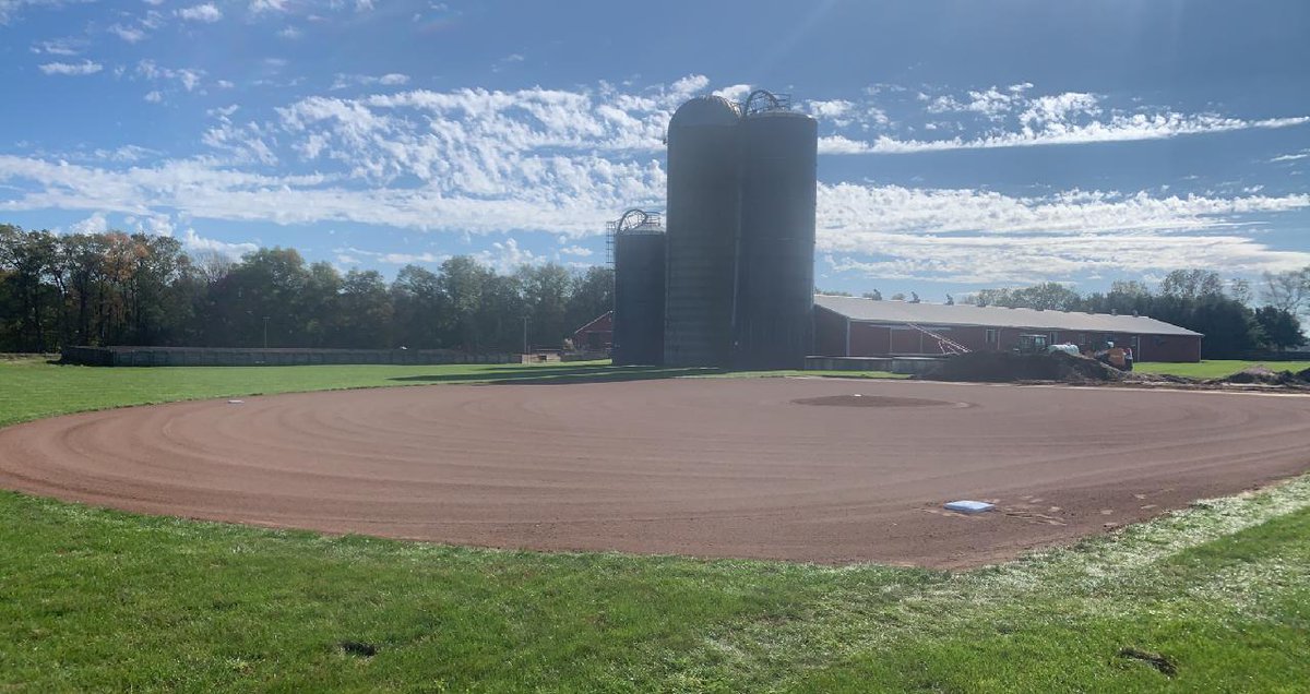 Homefield (@homefield_) on Twitter photo If you build it...you get the idea. Beautiful new <a href="/DuraEdge/">DuraEdge Products</a> field put in at this residence by @TrosenTurf and company in Jonesville, MI. If you build it...you get the idea. Beautiful new <a href="/DuraEdge/">DuraEdge Products</a> field put in at this residence by @TrosenTurf and company in Jonesville, MI.