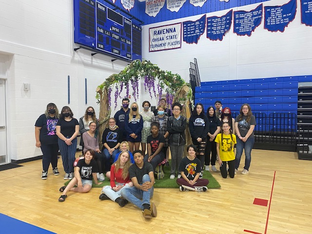 TheRavennaTimes's tweet photo. It has come to our attention that we have made a mistake in our recent homecoming article. The sophomore class, completed the homecoming decorations, while Mr. Hall and his Scenic Arts class completed the arch. Check out these awesome pictures of our volunteers at work! https://t.co/ZeIlkC3LfV