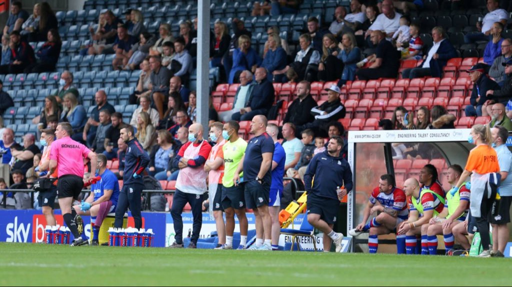 RochdaleHornets's tweet photo. 🤝 Rochdale Hornets is recruiting for a Sports Physiotherapist for the 2022 Betfred League 1 season.

Find out more and how to apply here 👉 https://t.co/iZ2gBSIyve #ThisisRochdale 🐝 https://t.co/8IUfvsBduk