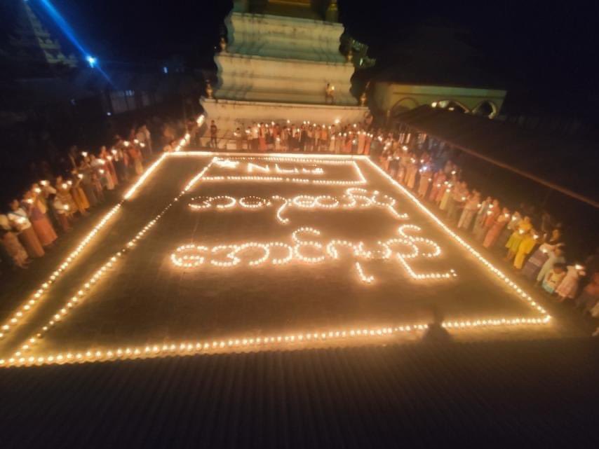 YuZaNaKg's tweet photo. Revolution must succeed!

#WhatsHappeningInMyanmar https://t.co/CaSPXV1jiP