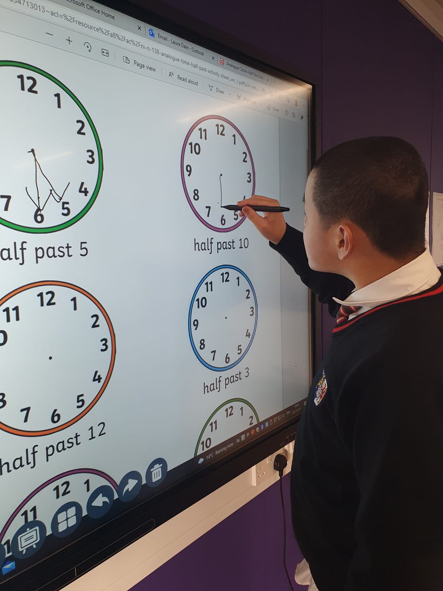 Cantonian_Base's tweet image. An exciting morning of maths with @MrsLDale 🔢⏲️😀 #lifelonglearning #successforall #accessbase #handsonlearning