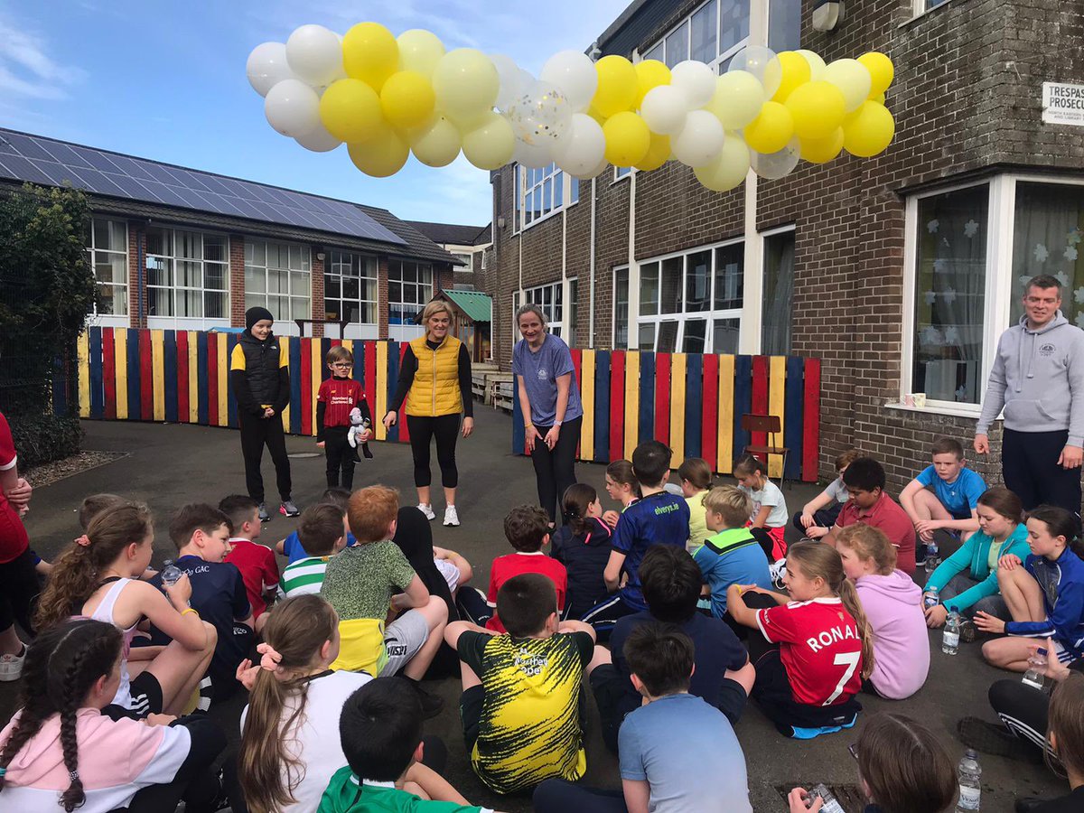 MountStMichaels's tweet photo. what a wonderful day running non stop fire 180 minutes to raise funds for @CancerFundChild @RoryBest2 . Lots of help from the daily mile stars from @stranbelfast @KDFROMKEADY great to see Lucy getting the ball rolling/ running this morning. https://t.co/FMN3NBxZFS