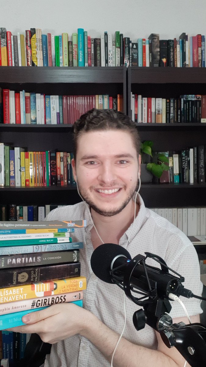atrapadoesp's tweet photo. ¡Hoy a las 8:00pm tenemos Adopta un libro live! 🥳🤩 Con mi amiga e invitada de lujo y bookstagrammer: alwaysbooks. Se darán en adopción durante la transmisión libros donados por @casalibroUANL 😍🥳📚.
#Adopcióndelibros
#libros
#Monterrey https://t.co/SlK3apWqwe