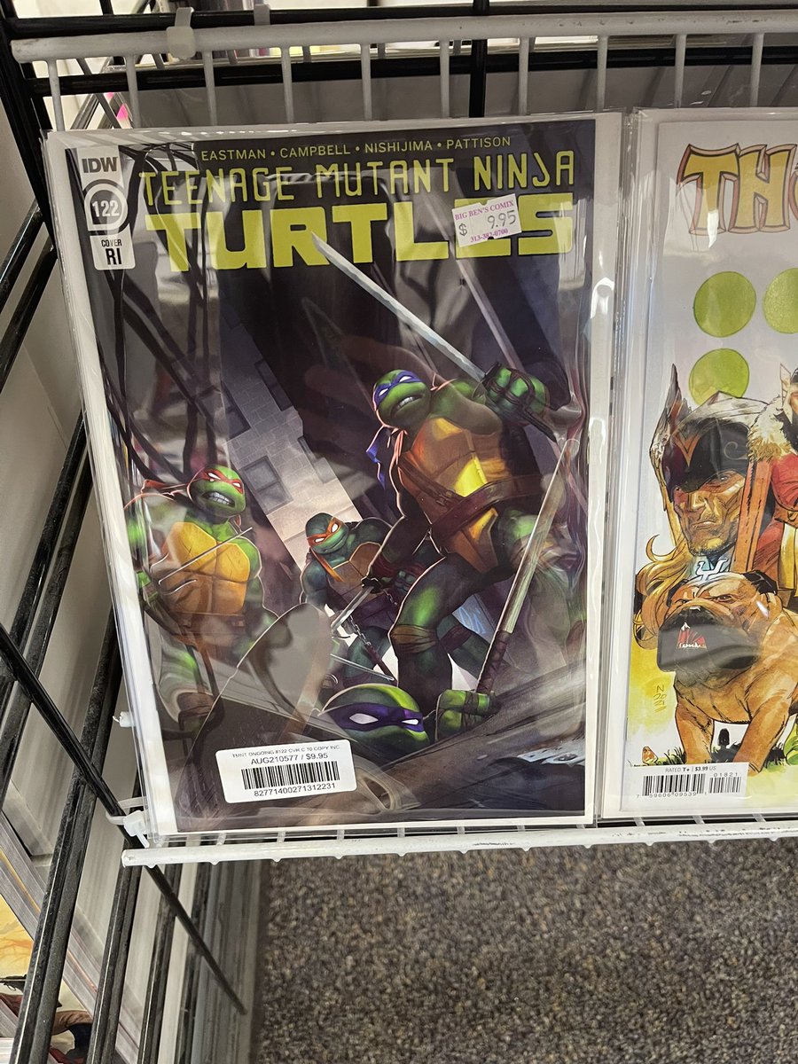 NerdDen's tweet photo. Featured in our hot comic list… told you guys to pick it up!! https://t.co/BtBEinX2Ua