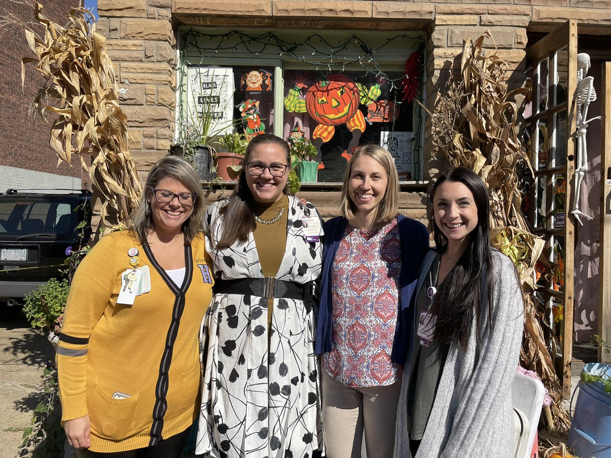 ScottMaurerMD's tweet photo. Happy #APPweek to our amazing #PPC APP’s @ChildrensPgh! Thank you @HMorganPedsPCPA, @ABakerPA_PPC, @KateRamey2, Alicia,and Kristen! They are knowledgeable, compassionate, and further our work through their academic projects! Our team and patients are so lucky🍀 to have you! ⭐️💫 https://t.co/7i3zhrSgYI