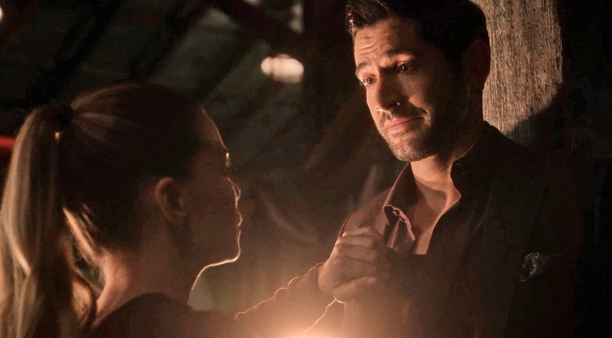 asparkinyou's tweet photo. deckerstar invented the most iconic scenes ever on screen https://t.co/apyoZG9Hkk