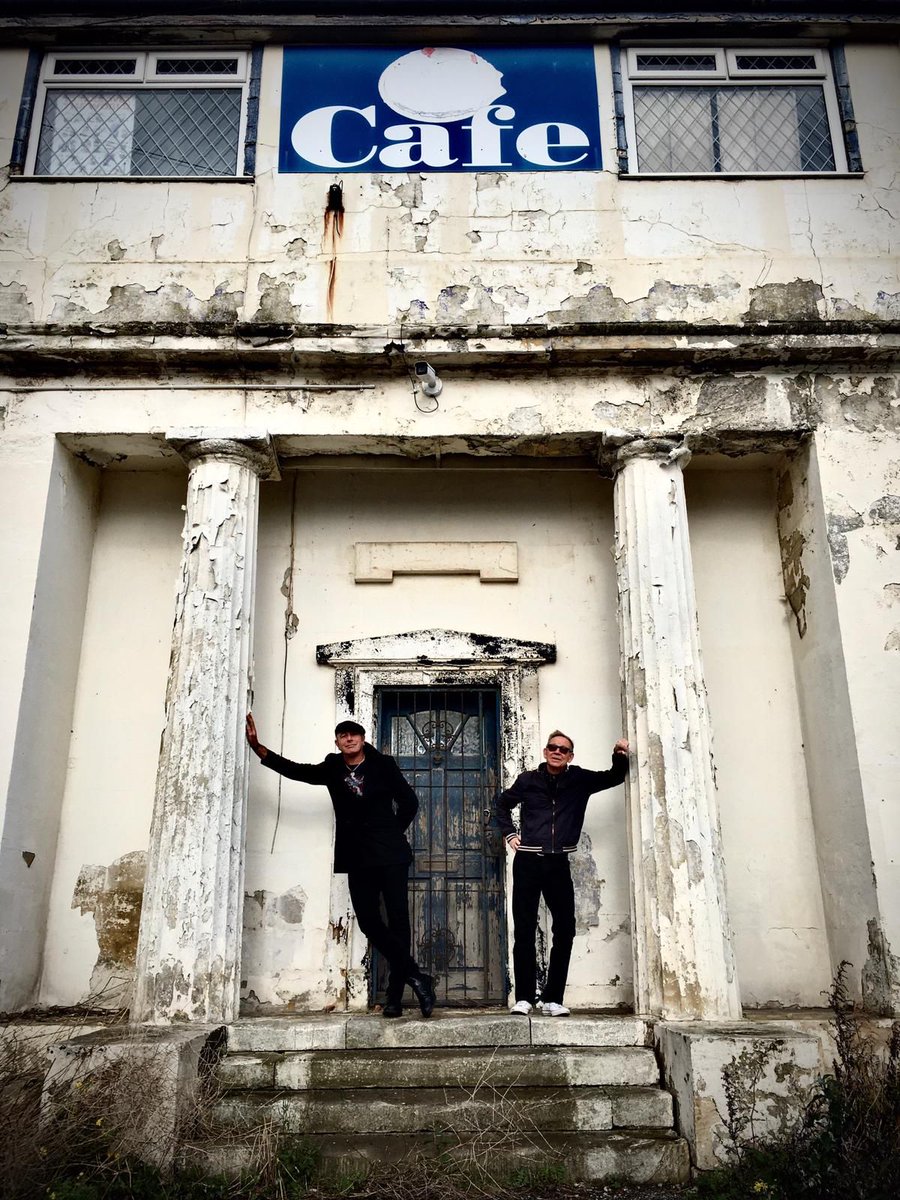 Classy Cafe, somewhere on the road to #Nottingham today…

@BodegaNotts TONIGHT! Final tickets on the door 👊

First chance to grab your #SNAFU merch in person!