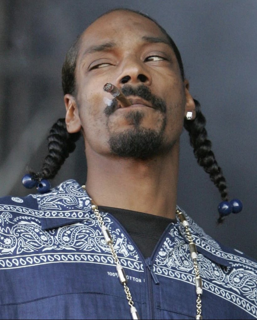 Happy 50th birthday to the Hip Hop legend Snoop Dogg.   What are some of your favourite Snoop songs? 
