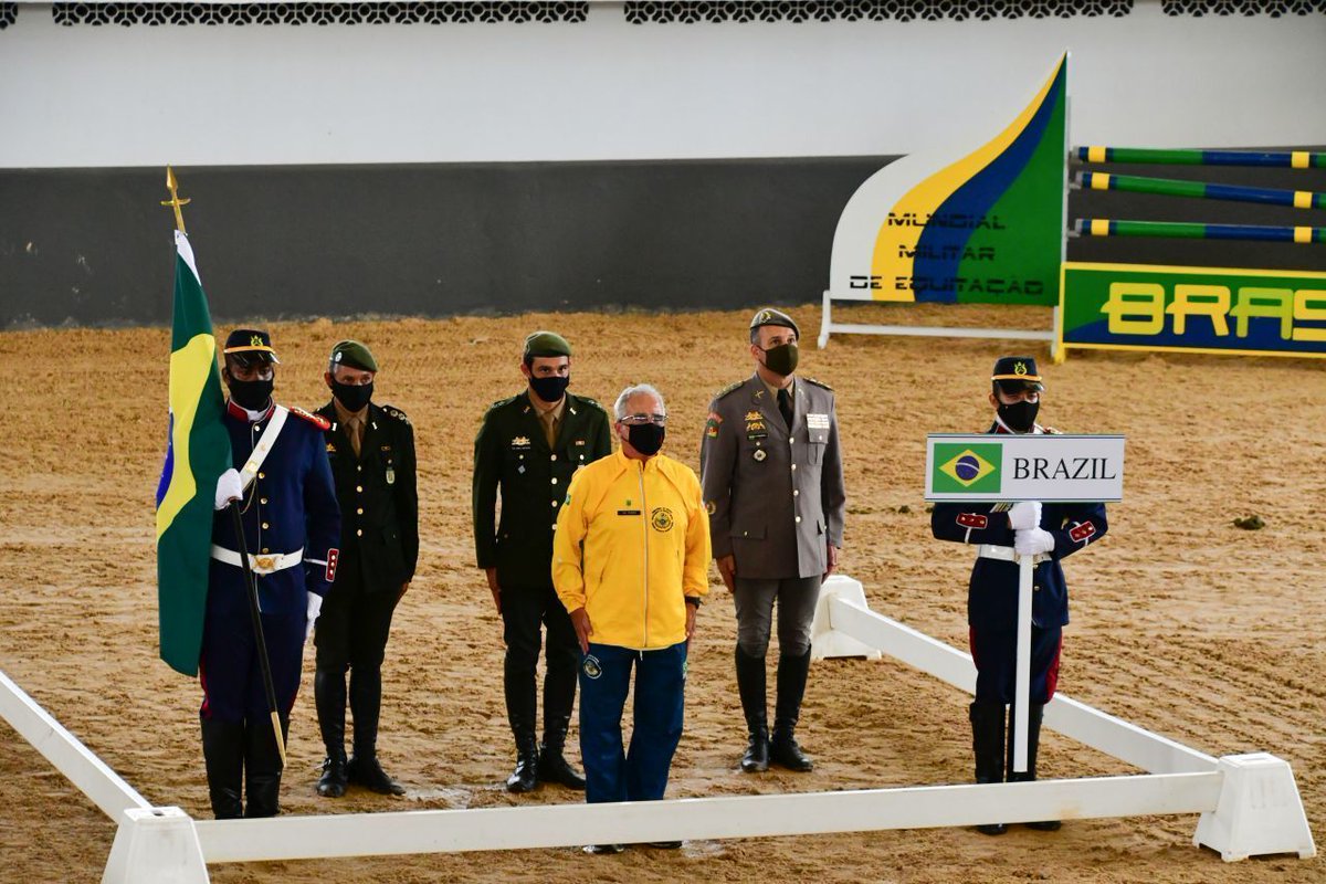 exercitooficial's tweet photo. Final do 22º Campeonato Mundial Militar de Equitação é concluída no Parque Equestre General Eloy Menezes, legado olímpico do @CmdoCML. 
Confira: https://t.co/UQF0JEqWA2 
 
#DesportoMilitar https://t.co/P7GphX5Ttt