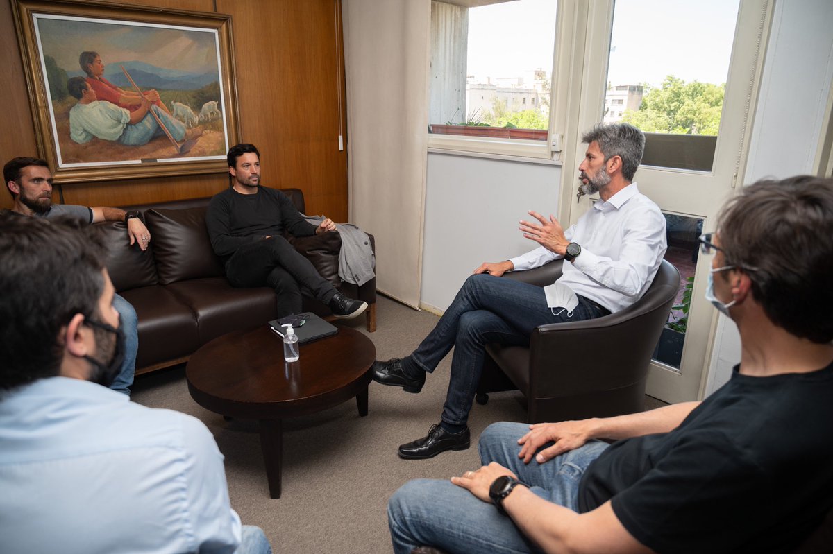 Recibimos al Secretario de <a href="/desurbanoba/">Secretaría de Desarrollo Urbano</a>, @AGarciaResta en la <a href="/ciudaddemendoza/">Ciudad de Mendoza</a>, conversamos sobre la planificación y gestión de las  ciudades contemporáneas para consolidar políticas públicas en pos de un desarrollo urbano sostenible, con un enfoque participativo y resiliente.