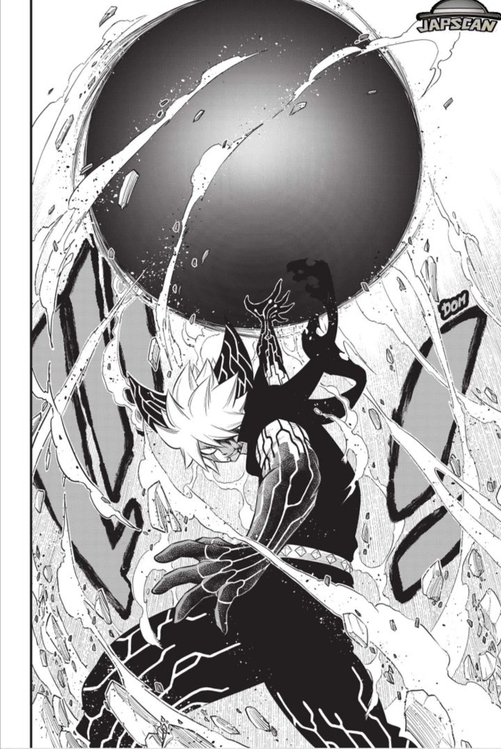 Jeanpau93749794's tweet photo. Très bon bon chapitre, les pages sont magnifique.
Un peu déçu de la fin du combat shiki vs shura, j'en voulais plus mais je suis très content de la tournure imprévisible que prend les choses. Les enjeux de cet arc sont toujours aussi grand ! #edenszero164 https://t.co/CseGS5FcP0
