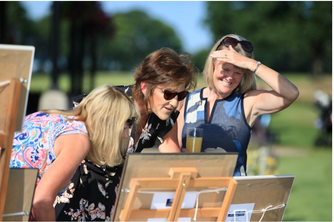ormskirkgc's tweet photo. On this wet Autumn day we are reminded by these photographs of a lovely Summer's day when the Ladies' Captain presented her prizes. https://t.co/owciDbMZLj