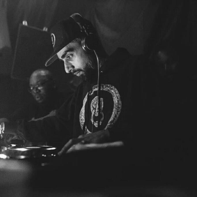 Tomorrow night 21/10/2021 join me if you can on @ukrawradiolondon for the (@immortalmuzik Show) 22:00 - 00:00 GMT with a special guest man like <a href="/Kromestar7/">KROMESTAR</a> playing new unreleased and released and also some classics thrown in, so join me if you can. PEACE