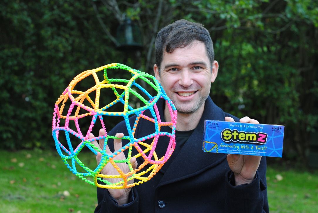 Looking forward to interviewing the speaker at the next @howtolyb event on Thursday, 28th Oct, <a href="/EuanLind/">Euan Lind</a> - inventor of the award-winning 3D fidgible toy, StemZ. Great networking opps afterwards. Tix £5+booking bit.ly/3os827C 50% goes to LYB’s community partner <a href="/InvCities/">Invisible Cities</a>