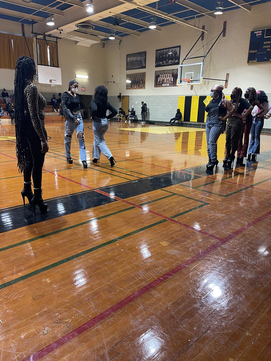 Legendary Models perform during lunch!!Awesome Job!!🐝🐝 Thank you, Ms. Moore!!