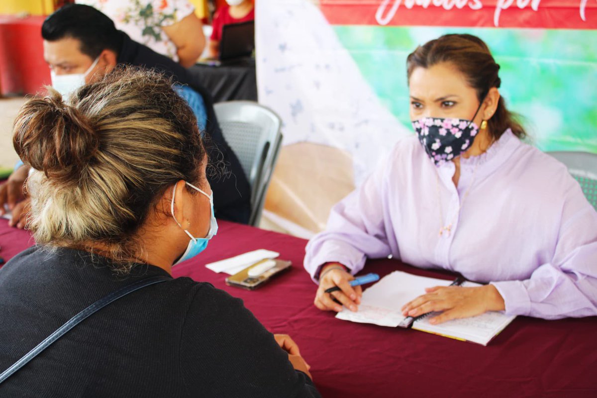 GobTeapa's tweet photo. Realiza alcaldesa @Alma_Espadas “2da. Audiencia Pública en la Villa Juan Aldama"

*La mandataria escuchó atentamente las peticiones de las y los habitantes https://t.co/JvINgrze1h