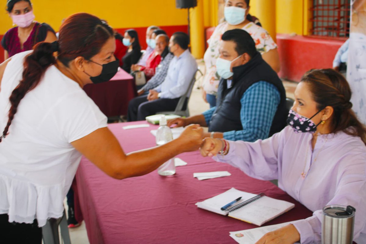GobTeapa's tweet photo. Realiza alcaldesa @Alma_Espadas “2da. Audiencia Pública en la Villa Juan Aldama"

*La mandataria escuchó atentamente las peticiones de las y los habitantes https://t.co/JvINgrze1h