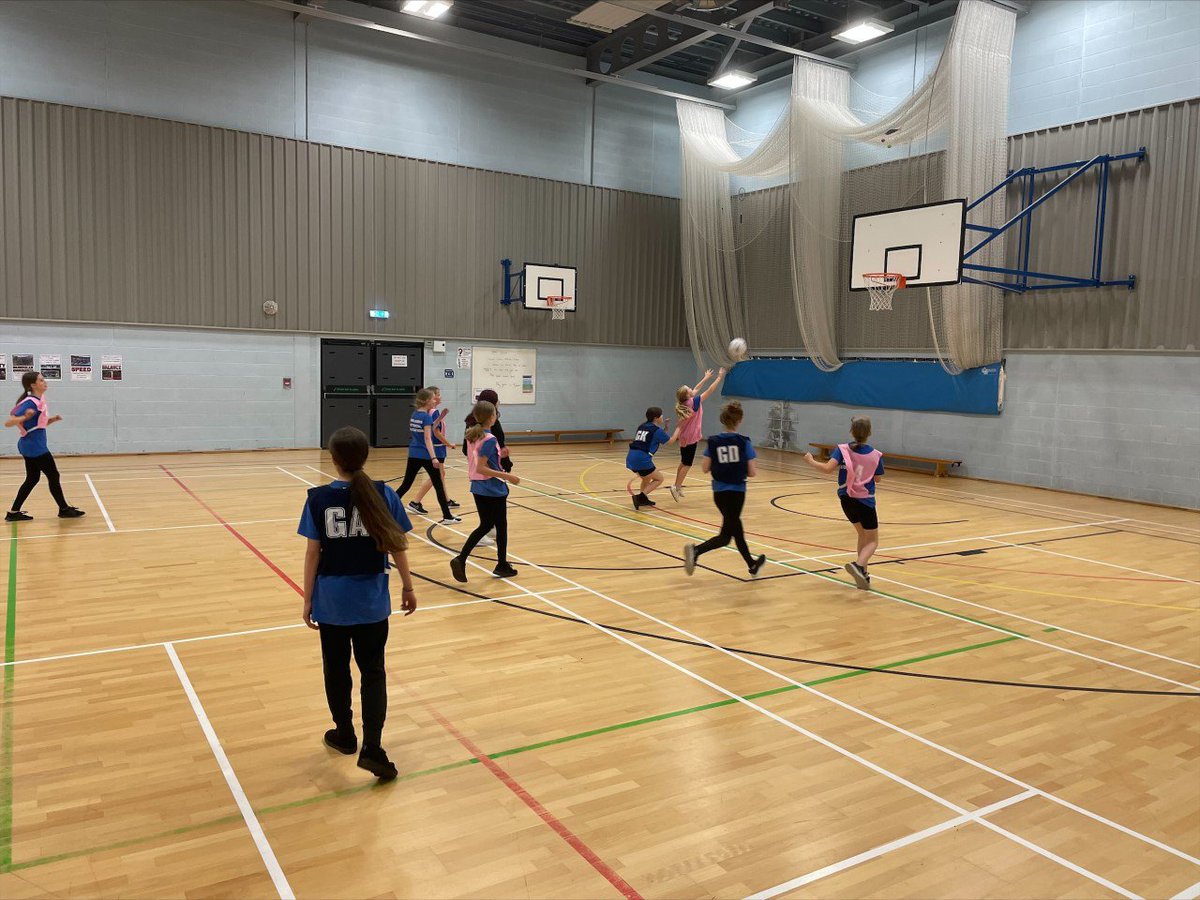 YA_OldAccount's tweet photo. Miss Sowerby and Miss Clarke are so impressed with the commitment and effort of everyone that is taking the opportunity to take part in Extra-curricular activities on offer in PE. Monday netball is hugely popular with some amazing talent on display #Yewfutures @brigantialearn1 https://t.co/5xDwbPmd5j