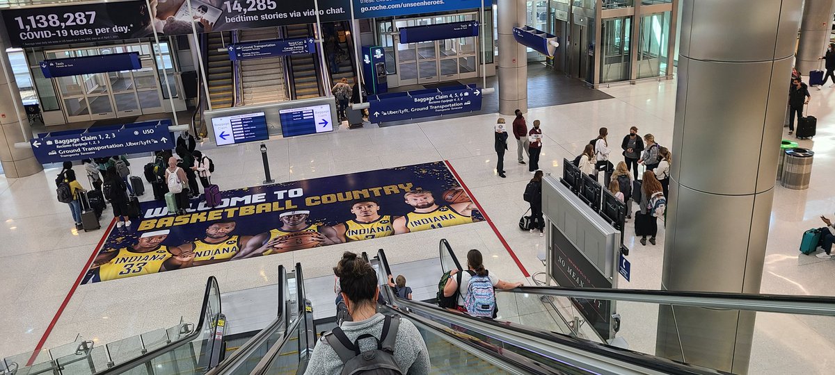 Nothing like embarking my first work travel trip in over a yr &amp; seeing groups of fellow women engineers 
#WE21
Anyone else here at the SWE Conference?! #LatinasInSTEM #femaleengineer #womenInEngineering #WomenInSTEM #LatinaEngineer #ThePeopleEngineer