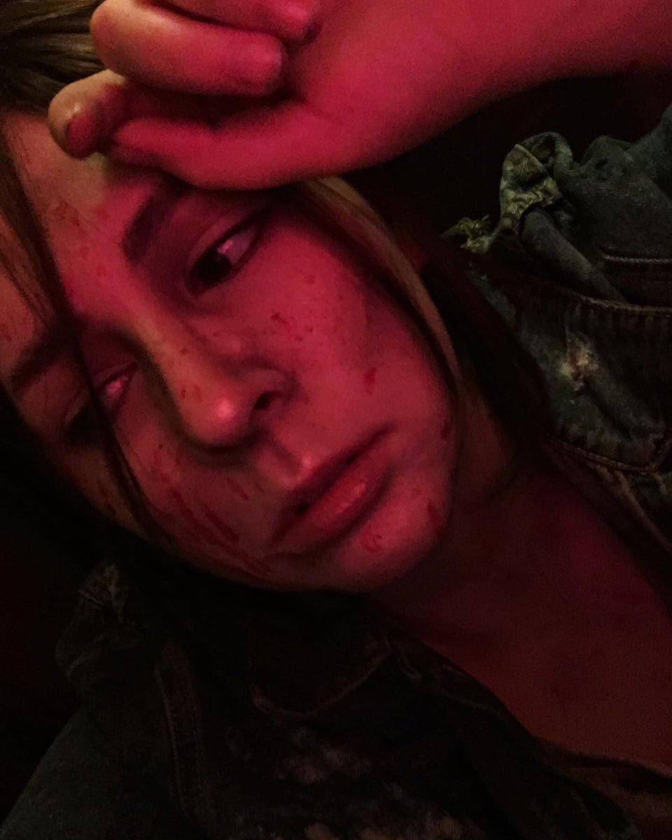lestaestheticos's tweet photo. CW:// Fake Blood 
——
One of my favourite cosplays, I love her 🥺
——
#thelastofus #thelastofuscosplay #TheLastofUsPartII #elliecosplay #cosplay #cosplayer 

@Naughty_Dog https://t.co/chhaH3aXBo